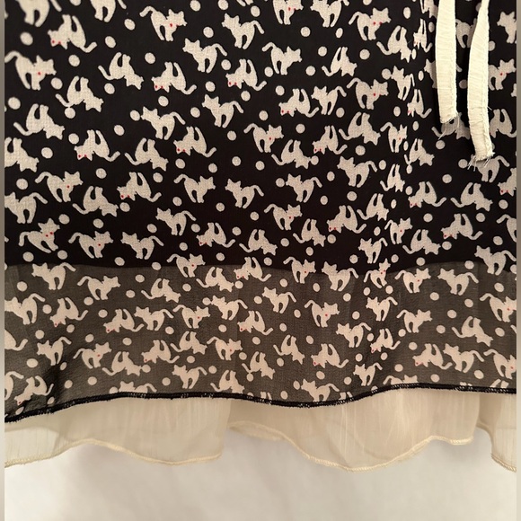 Rosebud x Francesca’s Cat Print Layered Drawstring Waist Mini Dress Size Medium - Picture 6 of 9